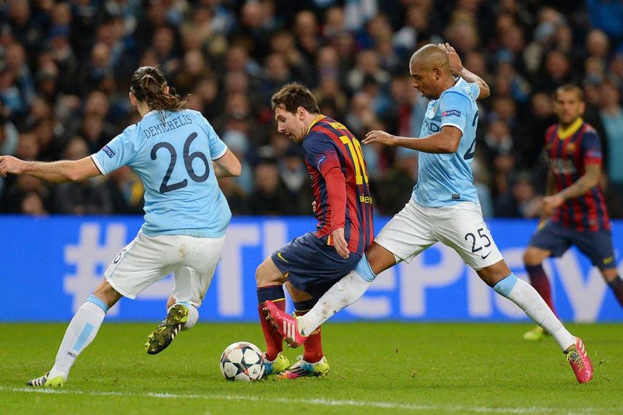 不相伯仲！米兰与那不勒斯近4次交手2胜2负（难分高下：米兰与那不勒斯近4次对决各取两胜）