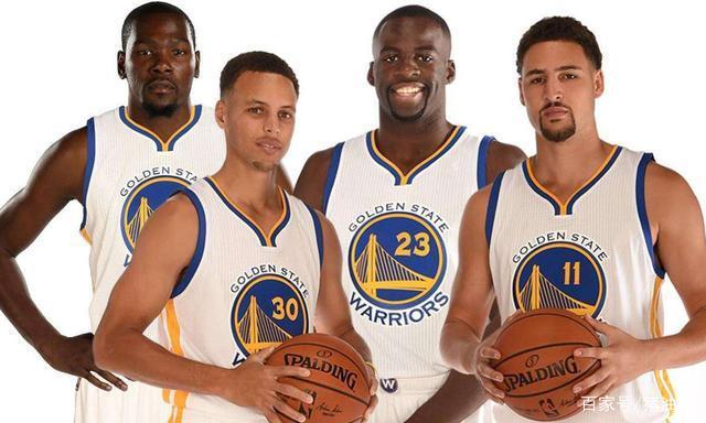 贝林厄姆：球员百分百支持阿隆索，我们知道外界纷扰毫无帮助（贝林厄姆：全队百分之百力挺阿隆索，外界风波于事无补）