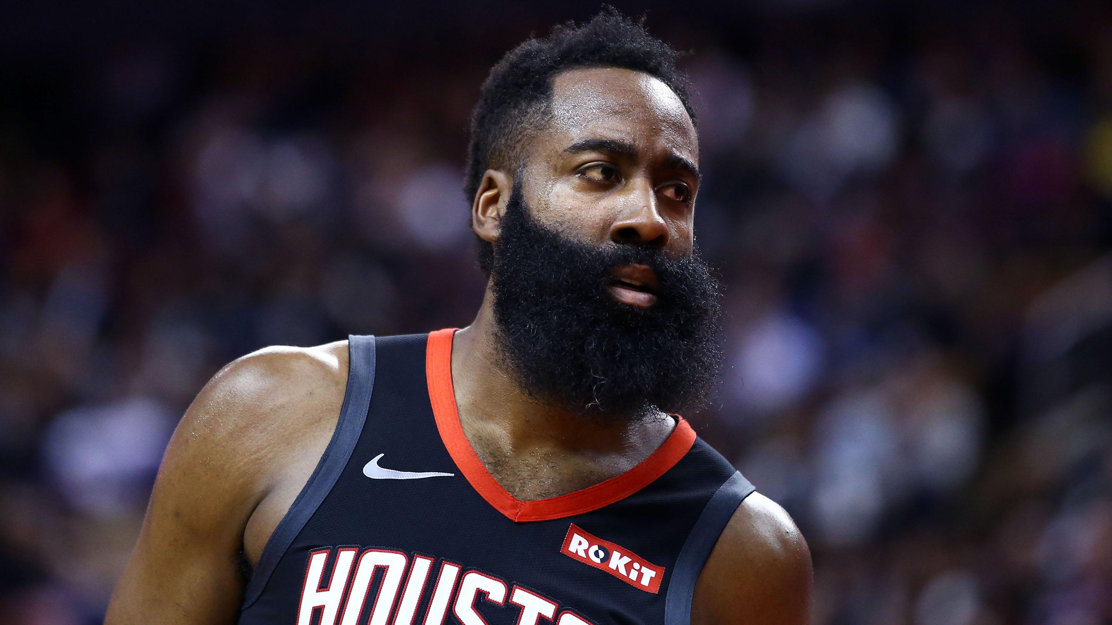 曼联vs西汉姆联前瞻：齐尔克泽重拾信心 红魔主场无惧铁锤帮（曼联迎战西汉姆前瞻：齐尔克泽状态回升，红魔主场底气十足）