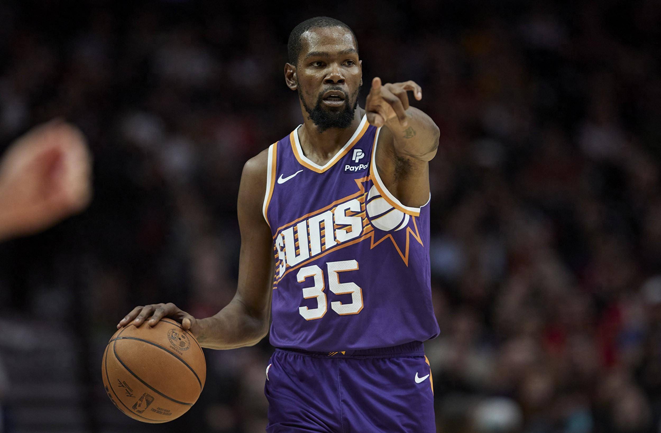 图片报：拜仁目前关注南美市场，考察了前锋拉扬和左后卫索萨（《图片报》：拜仁聚焦南美市场，已考察前锋拉扬与左后卫索萨）