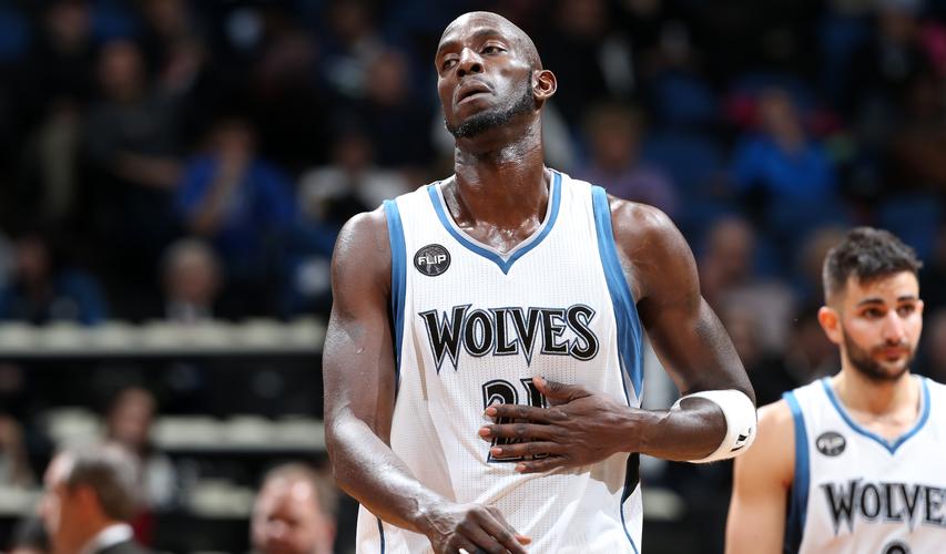 亚马尔点射 巴萨5-3贝蒂斯迎西甲6连胜（亚马尔点球建功，巴萨5-3力克贝蒂斯豪取西甲六连胜）