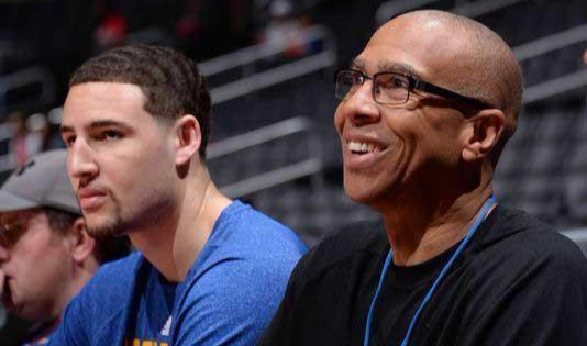 足协官方：征集2026赛季足协杯资格赛承办地，比赛1月举行（足协发布公告：面向全国征集2026赛季足协杯资格赛承办地，比赛定于1月进行）