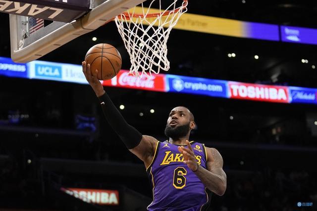 TA分析3-5-2阵型：从翼卫驱动到双锋美学，弱队逆袭制胜之道（TA解读3-5-2阵型：翼卫驱动与双锋美学，弱队逆袭的制胜密码）