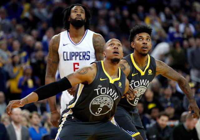 球队逼抢节奏像风暴一样（球队逼抢如狂风骤雨）