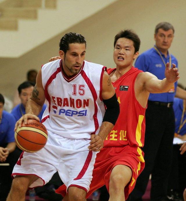 球迷愤怒的不只是输球（球迷的怒火不止源于败北）