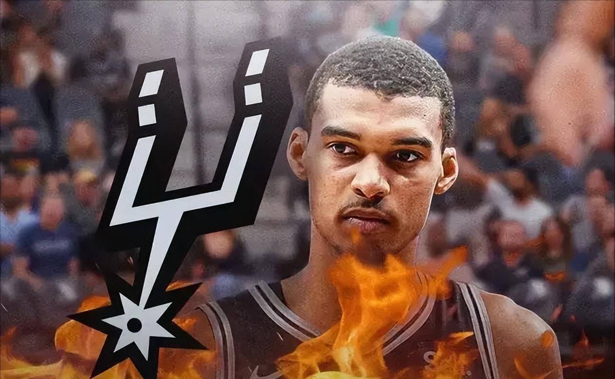 斯基拉：米兰计划激活莫德里奇续约条款，将合同延长至2027年（斯基拉：米兰拟触发莫德里奇续约条款，合同延至2027年）