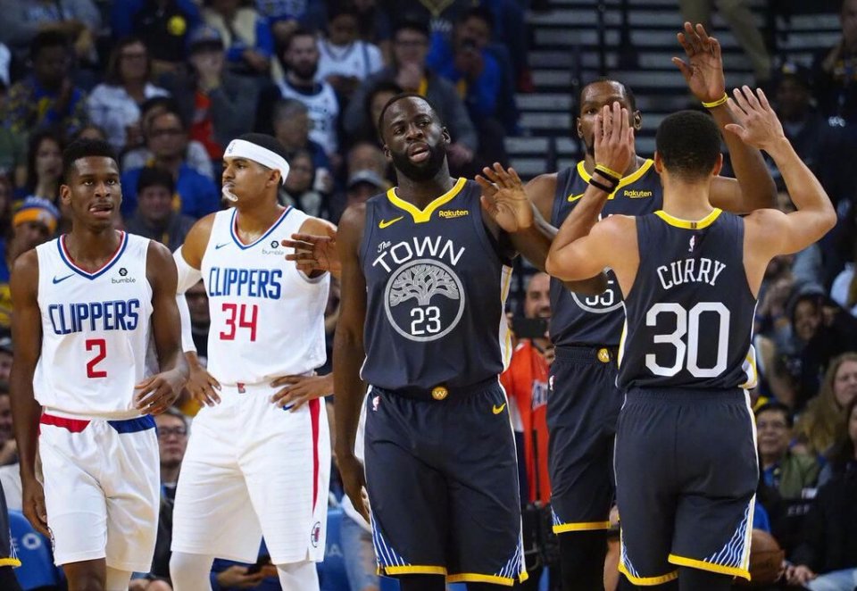 一日红魔终身红魔，曼联给德赫亚送上生日祝福，本人回复❤️（红魔情不改！曼联为德赫亚送上生日祝福，德赫亚以爱心回应）